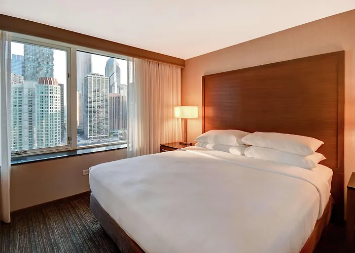 Embassy By Hilton Downtown Magnificent Mile