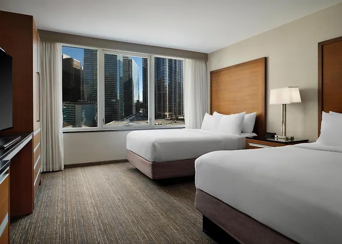 Embassy By Hilton Downtown Magnificent Mile Hotel