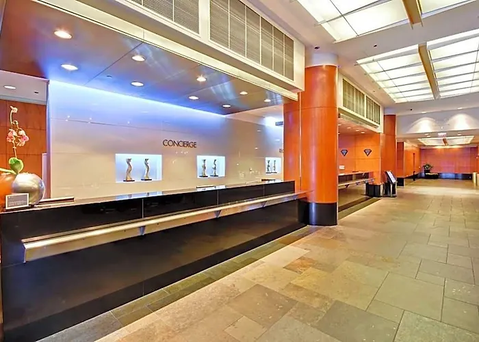 Hotel Embassy By Hilton Downtown Magnificent Mile Chicago