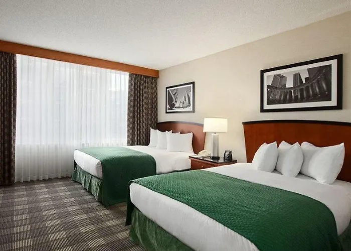 Hotel Embassy By Hilton Downtown Magnificent Mile Chicago