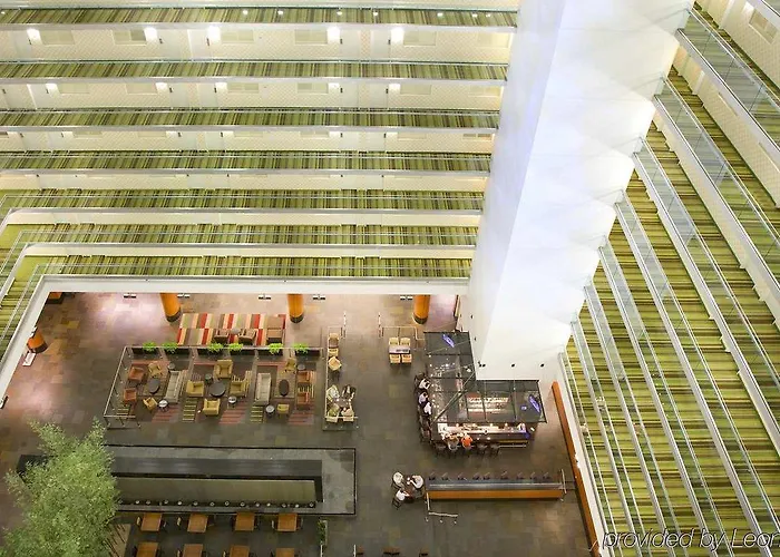 Embassy By Hilton Downtown Magnificent Mile