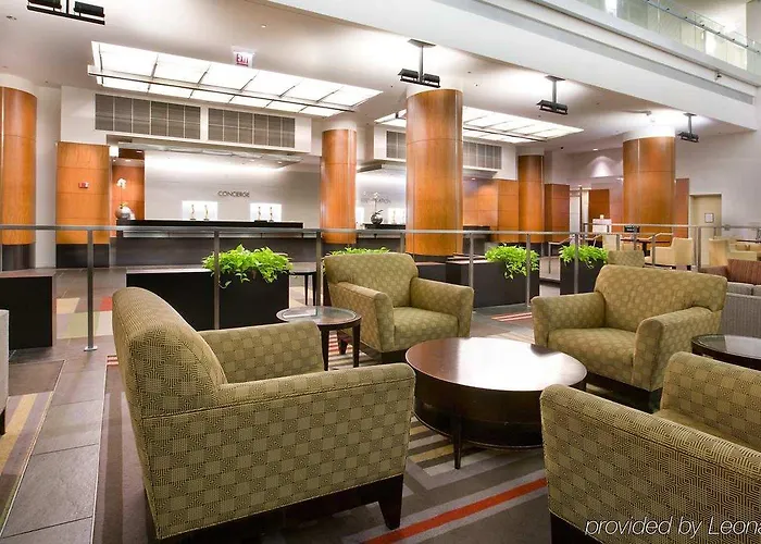 Embassy By Hilton Downtown Magnificent Mile 4* Chicago