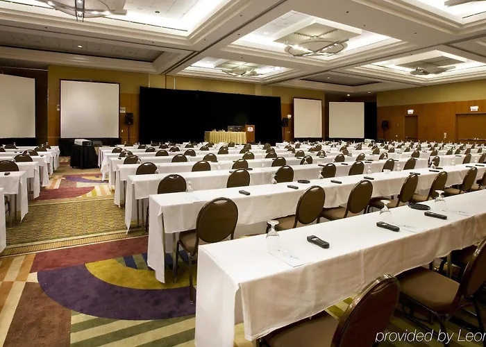 Hotel Embassy By Hilton Downtown Magnificent Mile Chicago